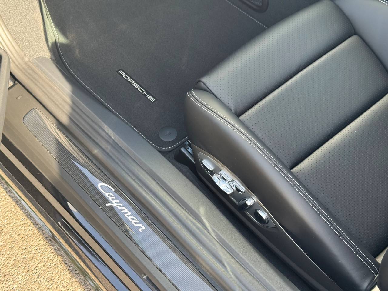 Used Porsche 718 Cayman 2025 for sale - 76609248: Photo 20