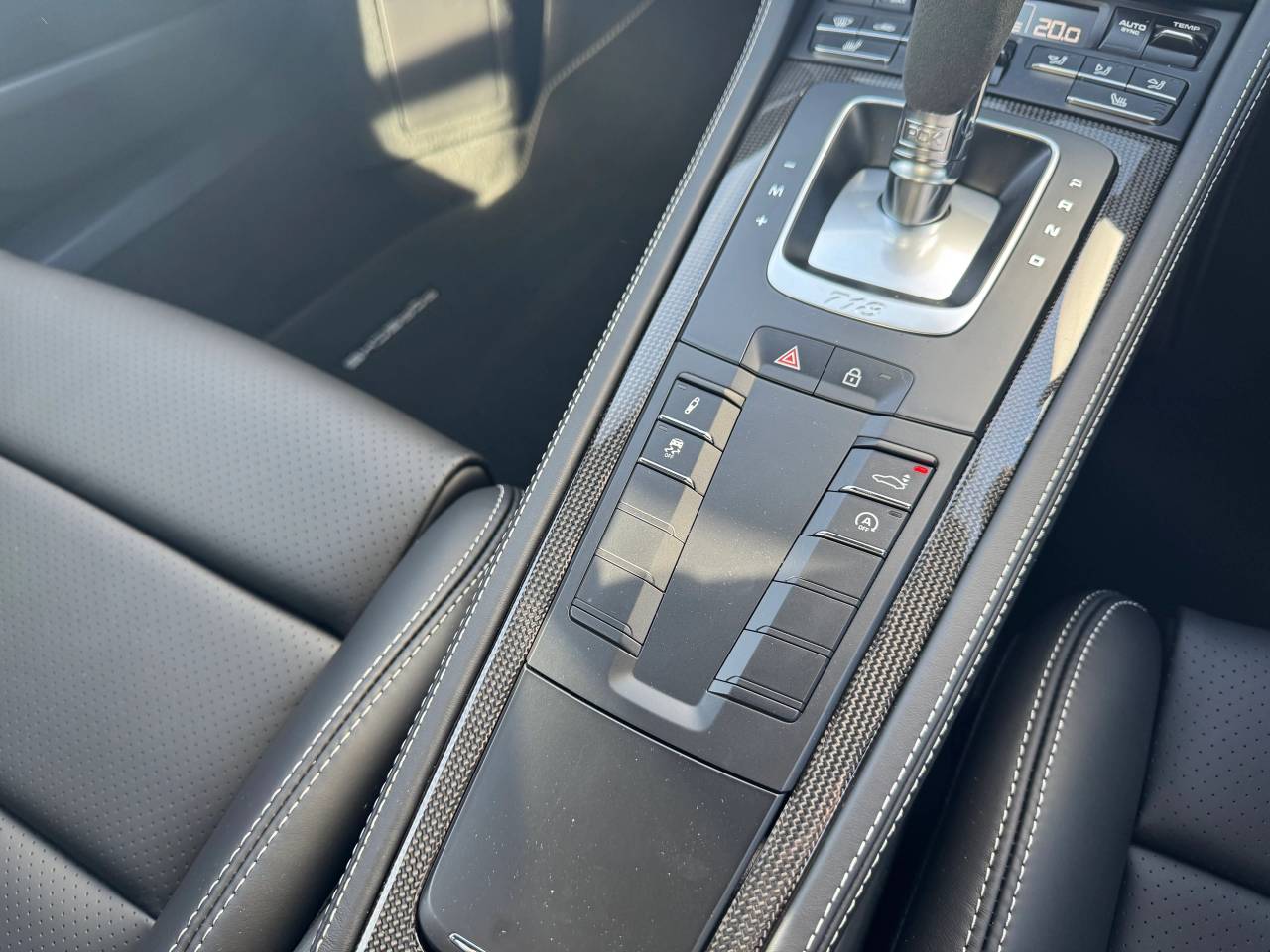 Used Porsche 718 Cayman 2025 for sale - 76609248: Photo 31