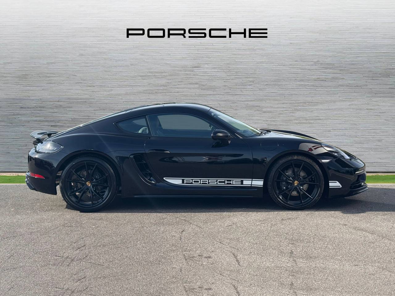 Used Porsche 718 Cayman 2025 for sale - 76609248: Photo 39