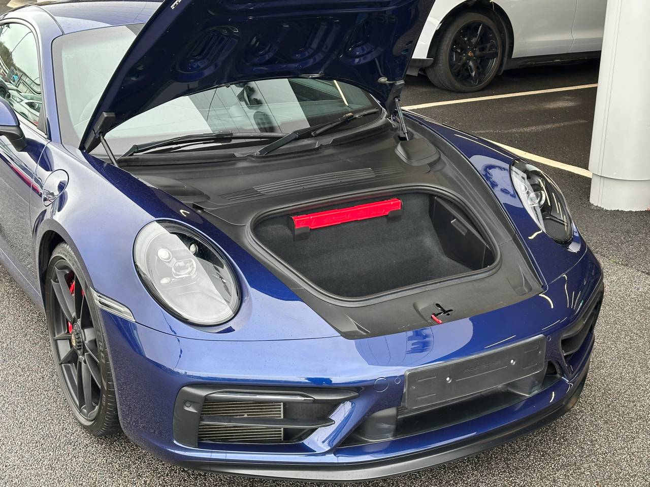 Used Porsche 911 2022 for sale - 76609245: Photo 18