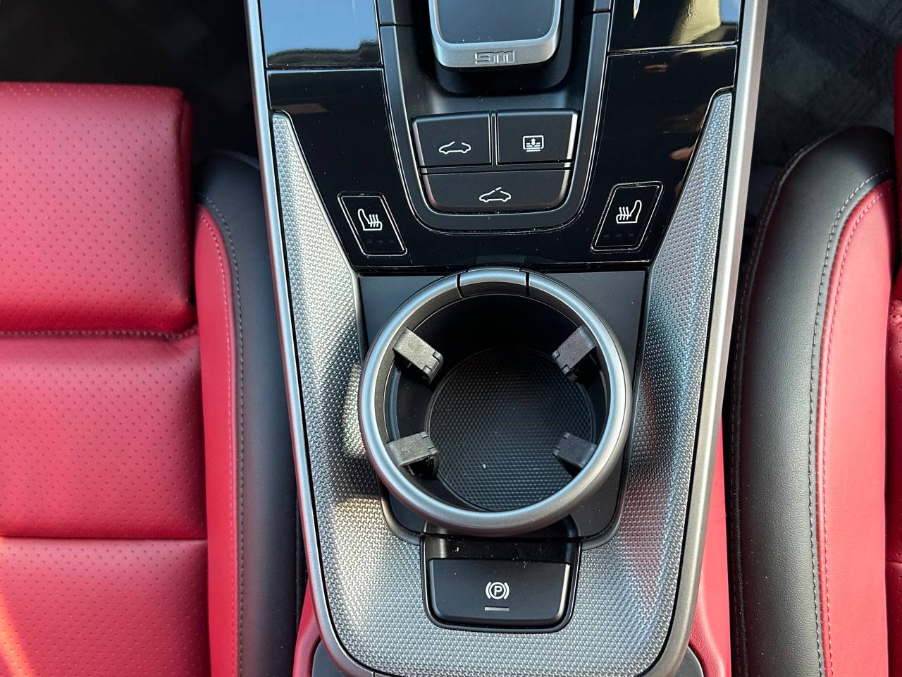 Used Porsche 911 2024 for sale - 77401169: Photo 34