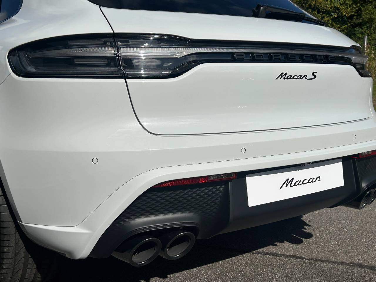 Used Porsche Macan 2025 for sale - 76609241: Photo 11