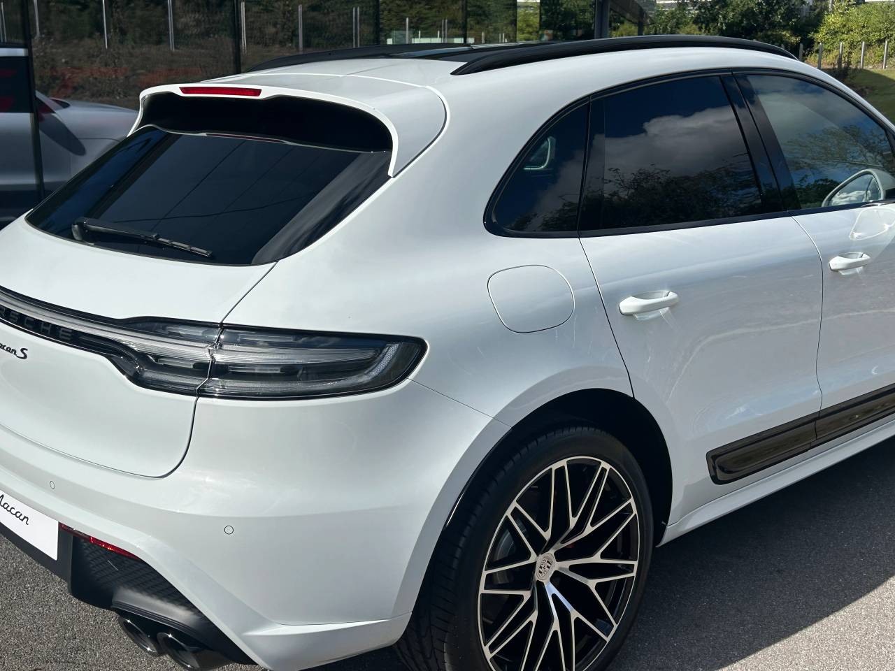 Used Porsche Macan 2025 for sale - 76609241: Photo 14