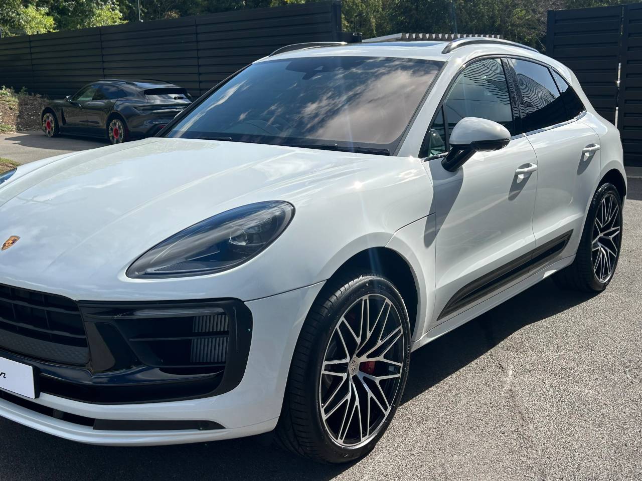 Used Porsche Macan 2025 for sale - 76609241: Photo 17