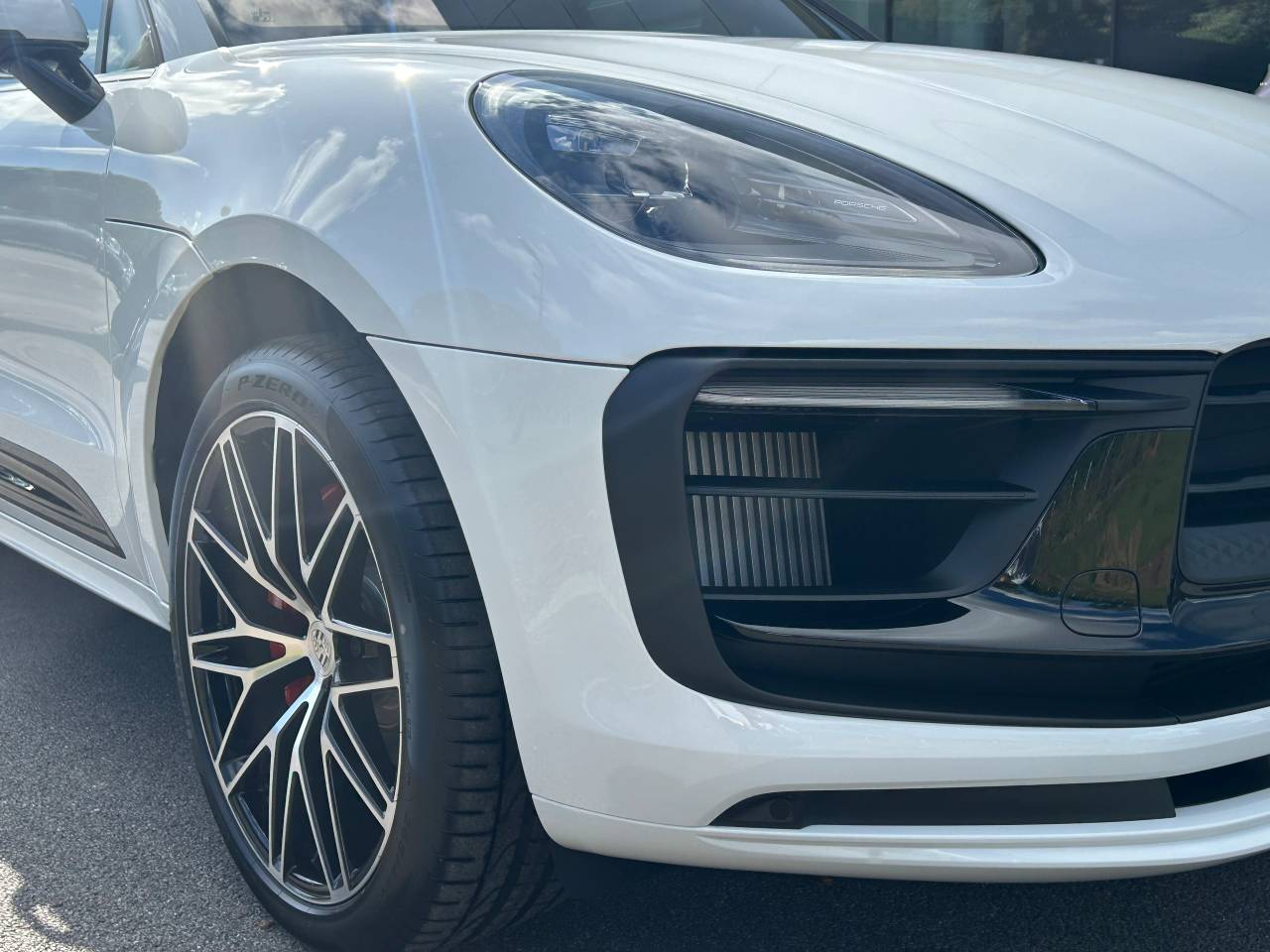 Used Porsche Macan 2025 for sale - 76609241: Photo 19