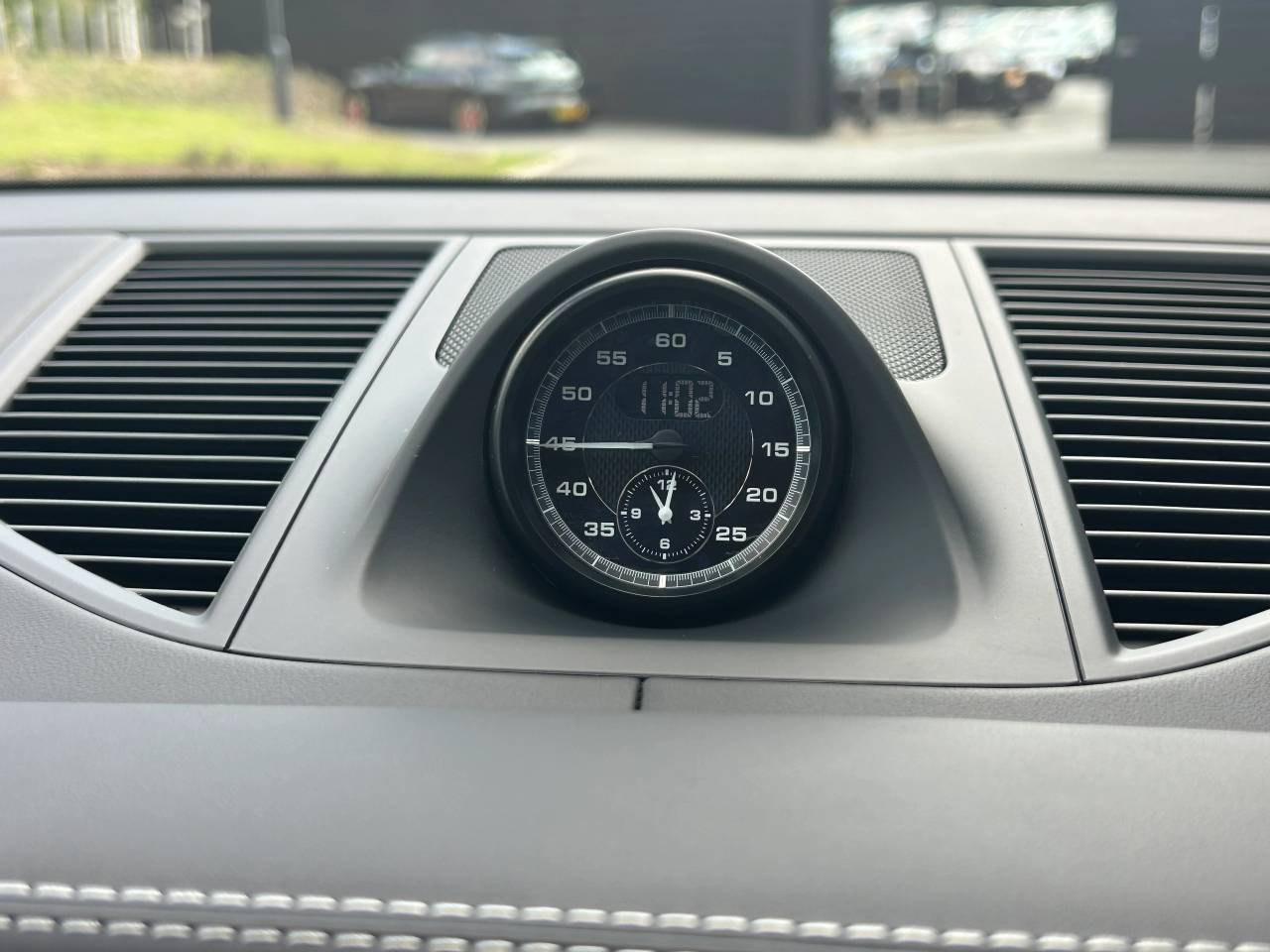 Used Porsche Macan 2025 for sale - 76609241: Photo 41