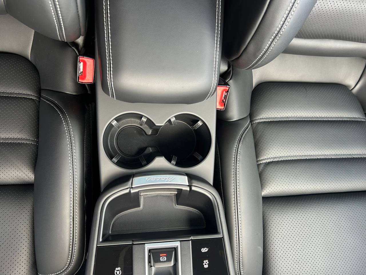 Used Porsche Macan 2025 for sale - 76609241: Photo 45