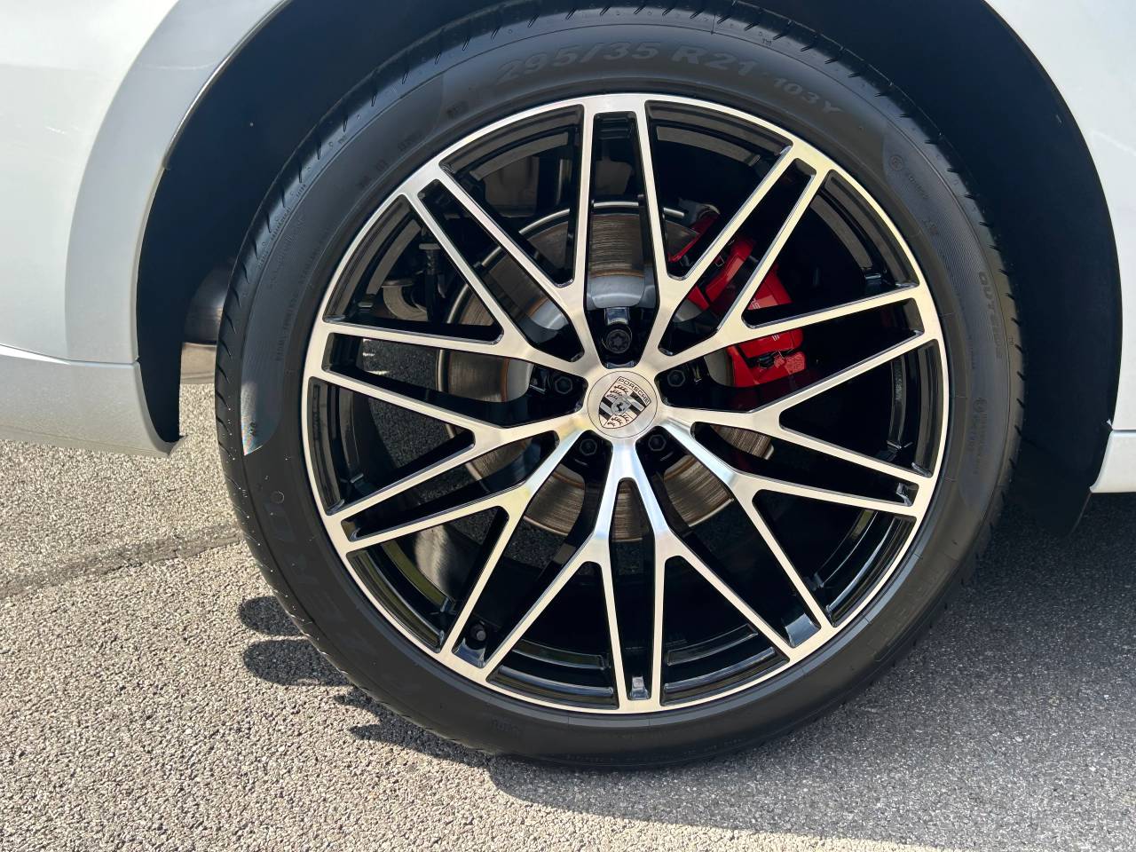 Used Porsche Macan 2025 for sale - 76609241: Photo 57