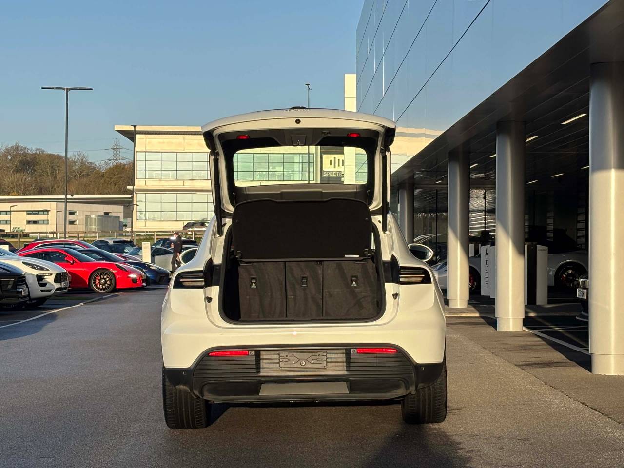 Used Porsche Macan 2024 for sale - 76716772: Photo 15