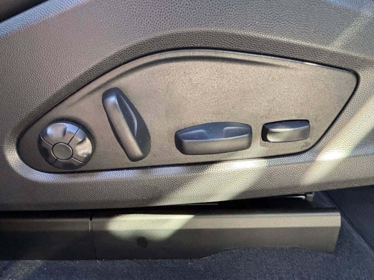 Used Porsche Macan 2024 for sale - 76716772: Photo 35