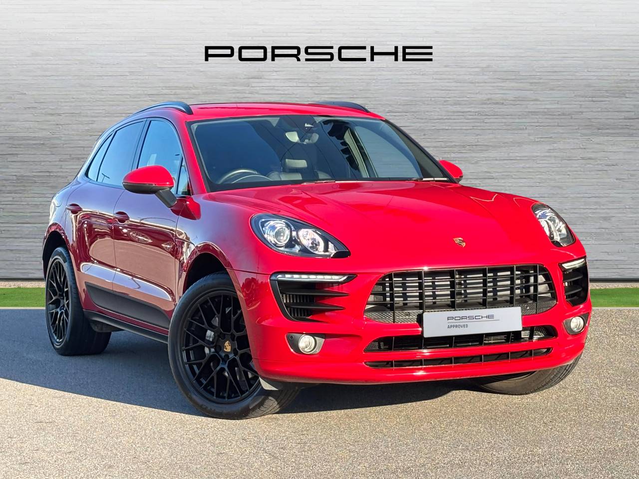 Used Porsche Macan 2018 for sale - 76241287: Photo 1