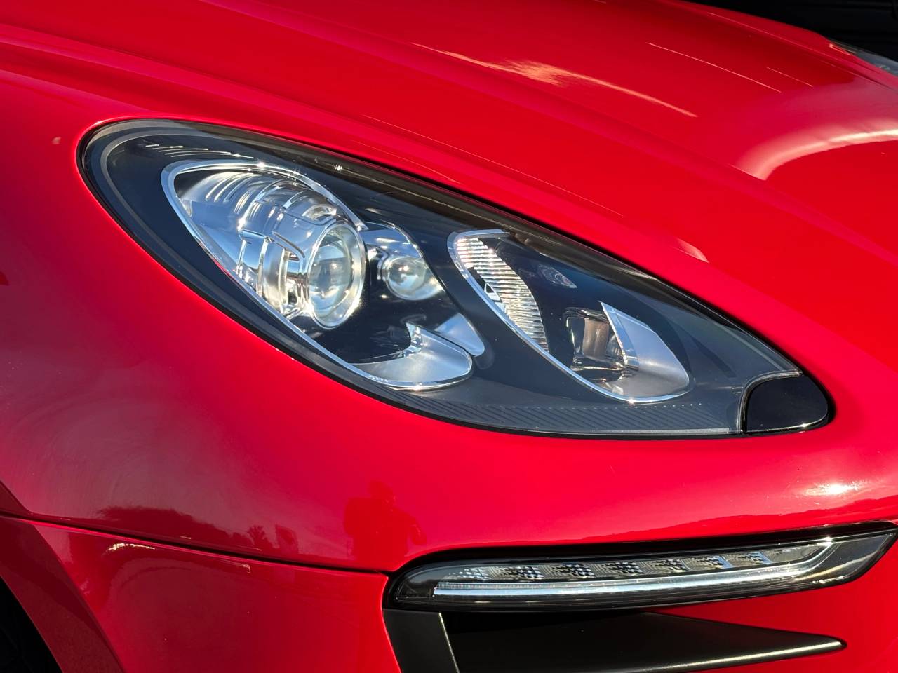 Used Porsche Macan 2018 for sale - 76241287: Photo 8