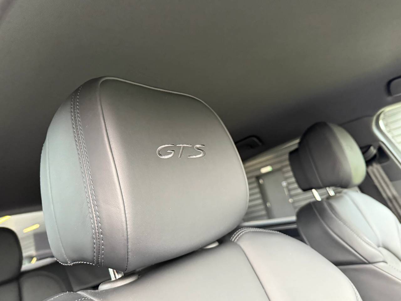 Used Porsche Macan 2022 for sale - 77239251: Photo 19