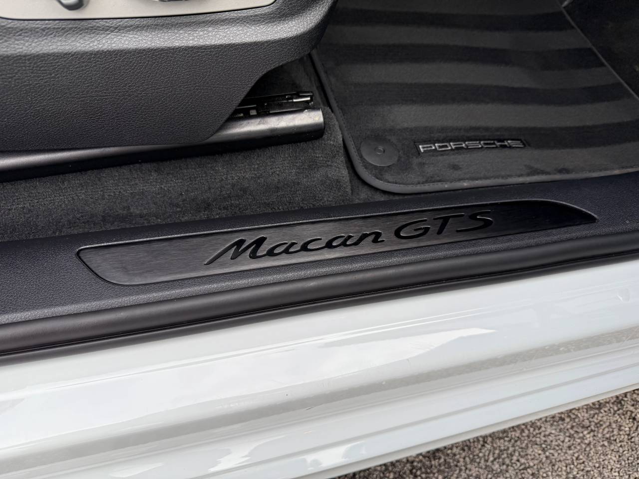 Used Porsche Macan 2022 for sale - 77239251: Photo 21