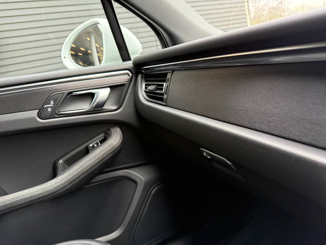 Used Porsche Macan 2022 for sale - 77239251: Photo 22