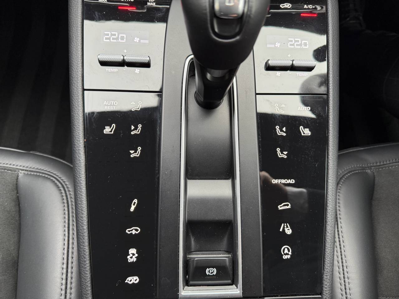 Used Porsche Macan 2022 for sale - 77239251: Photo 25