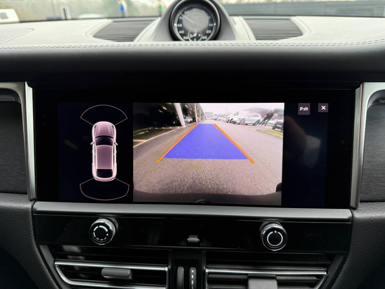 Used Porsche Macan 2022 for sale - 77239251: Photo 27