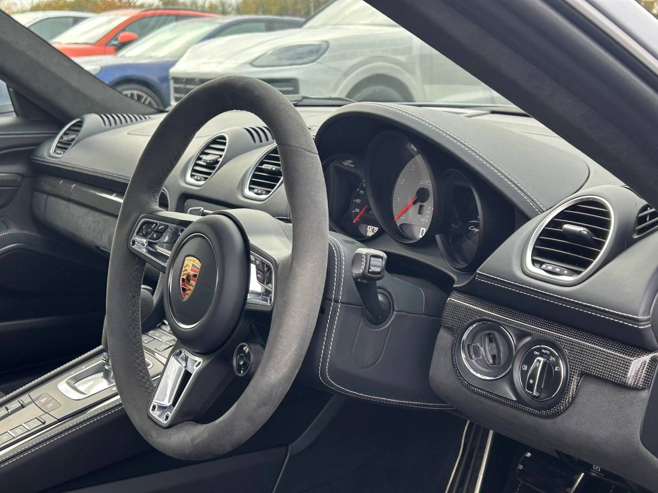 Used Porsche Cayman 2023 for sale - 77176808: Photo 32