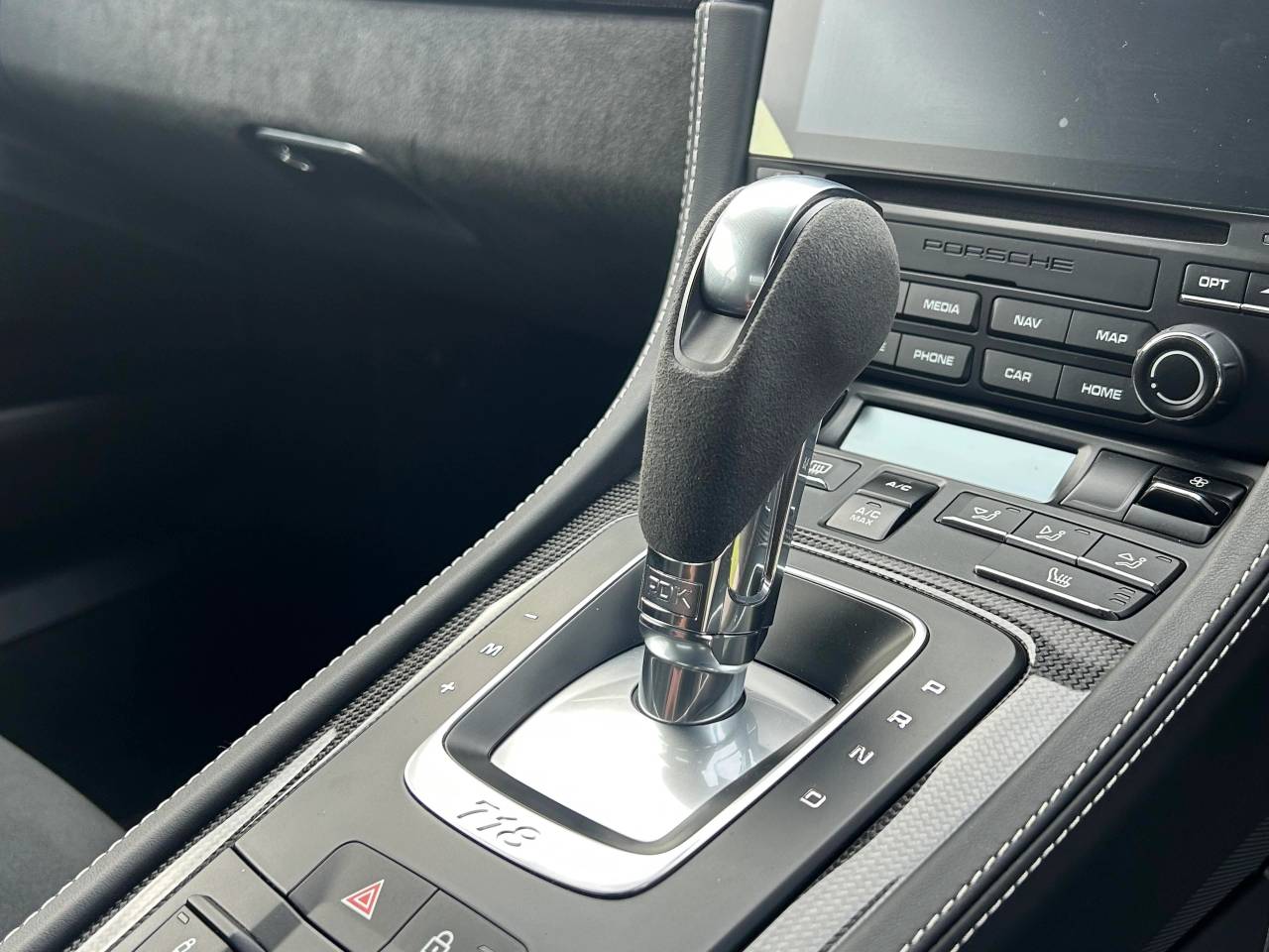 Used Porsche Cayman 2023 for sale - 77176808: Photo 34