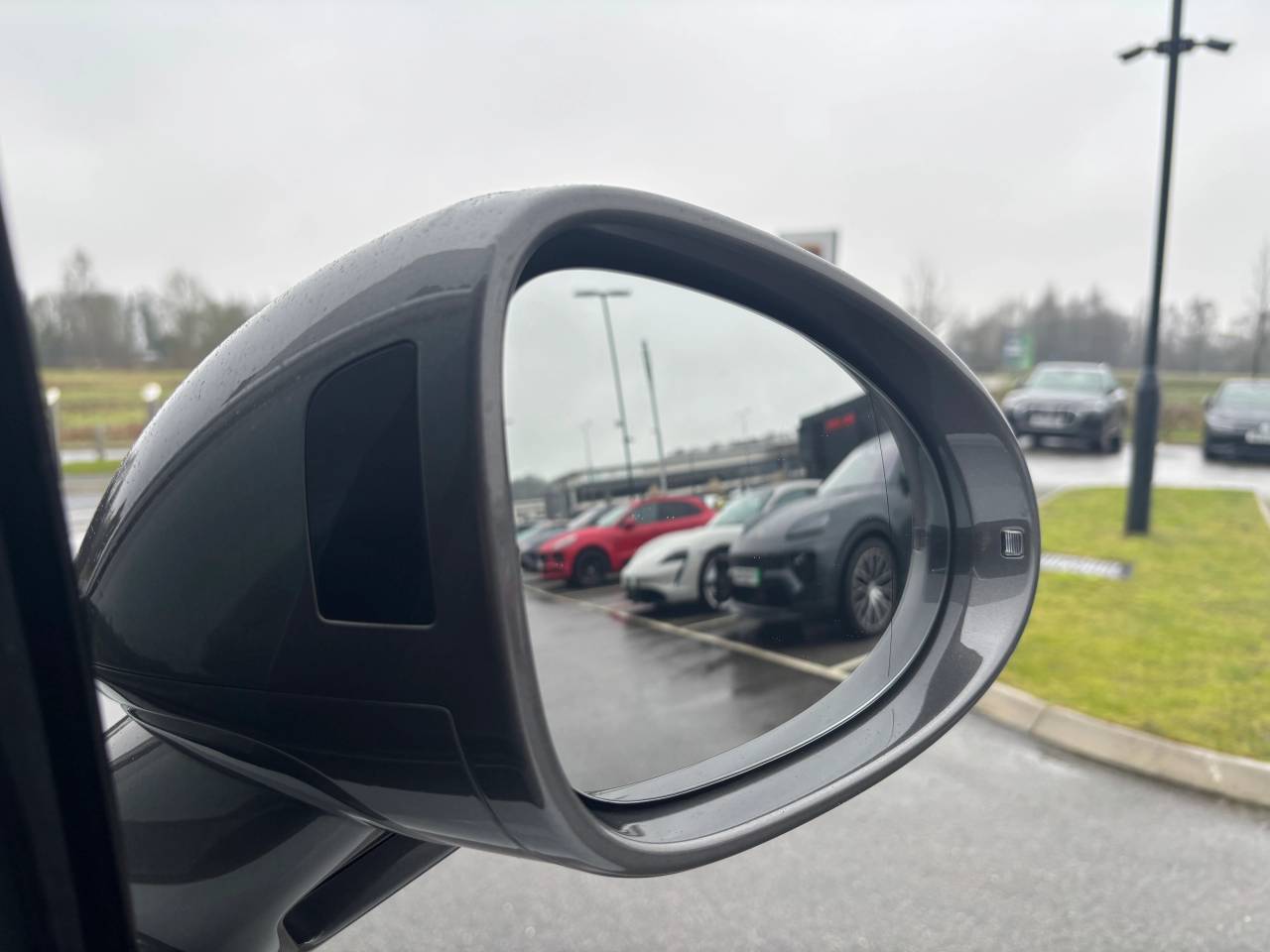 Used Porsche Macan 2023 for sale - 77359906: Photo 20