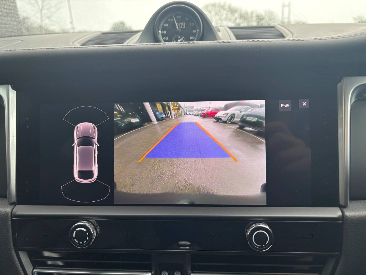 Used Porsche Macan 2023 for sale - 77359906: Photo 22