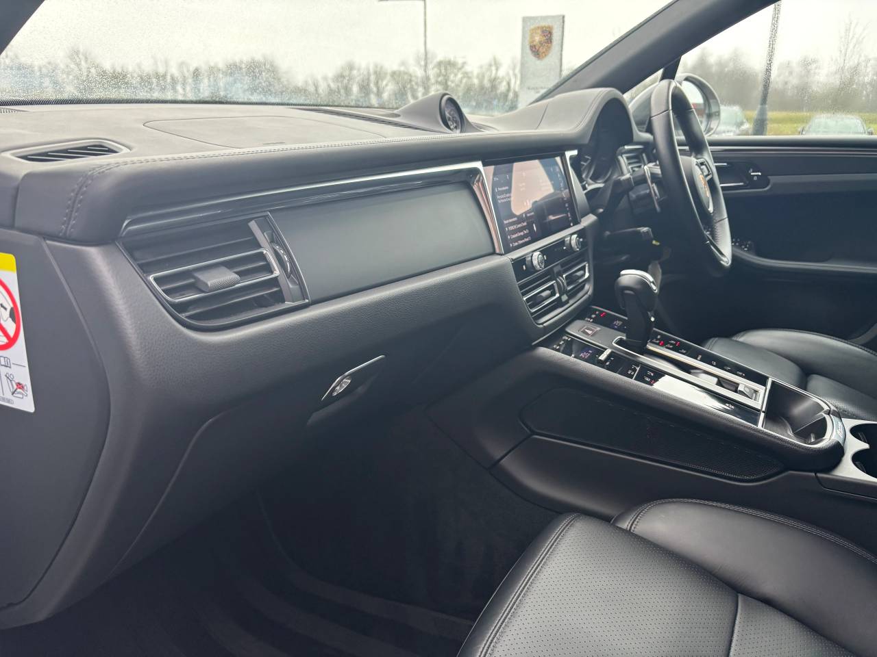 Used Porsche Macan 2023 for sale - 77359906: Photo 29