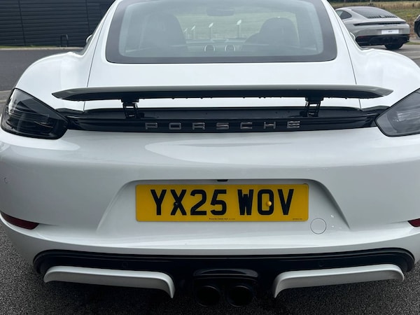 Used Porsche Cayman 2025 for sale - 76110859: Photo 15
