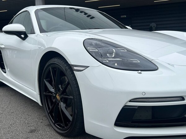 Used Porsche Cayman 2025 for sale - 76110859: Photo 22