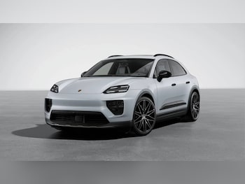 Used Porsche Macan 2024 for sale - 76800609: Photo