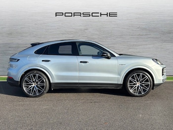 Used Porsche Cayenne 2025 for sale - 77292957: Photo