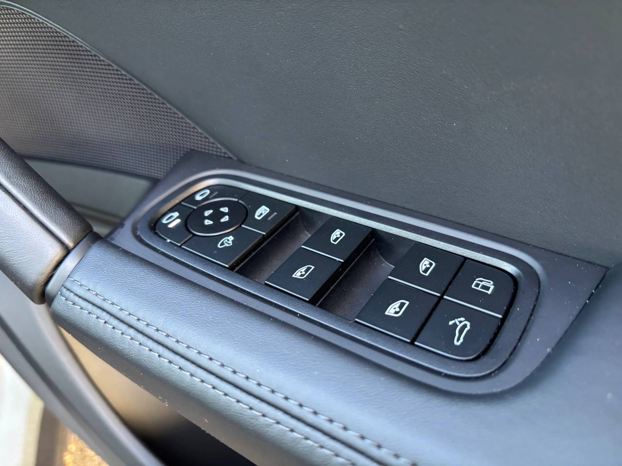 Used Porsche Cayenne 2025 for sale - 77292957: Photo 33