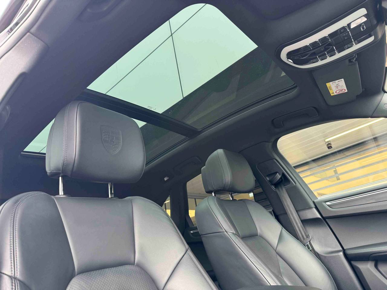 Used Porsche Macan 2018 for sale - 77725249: Photo 22