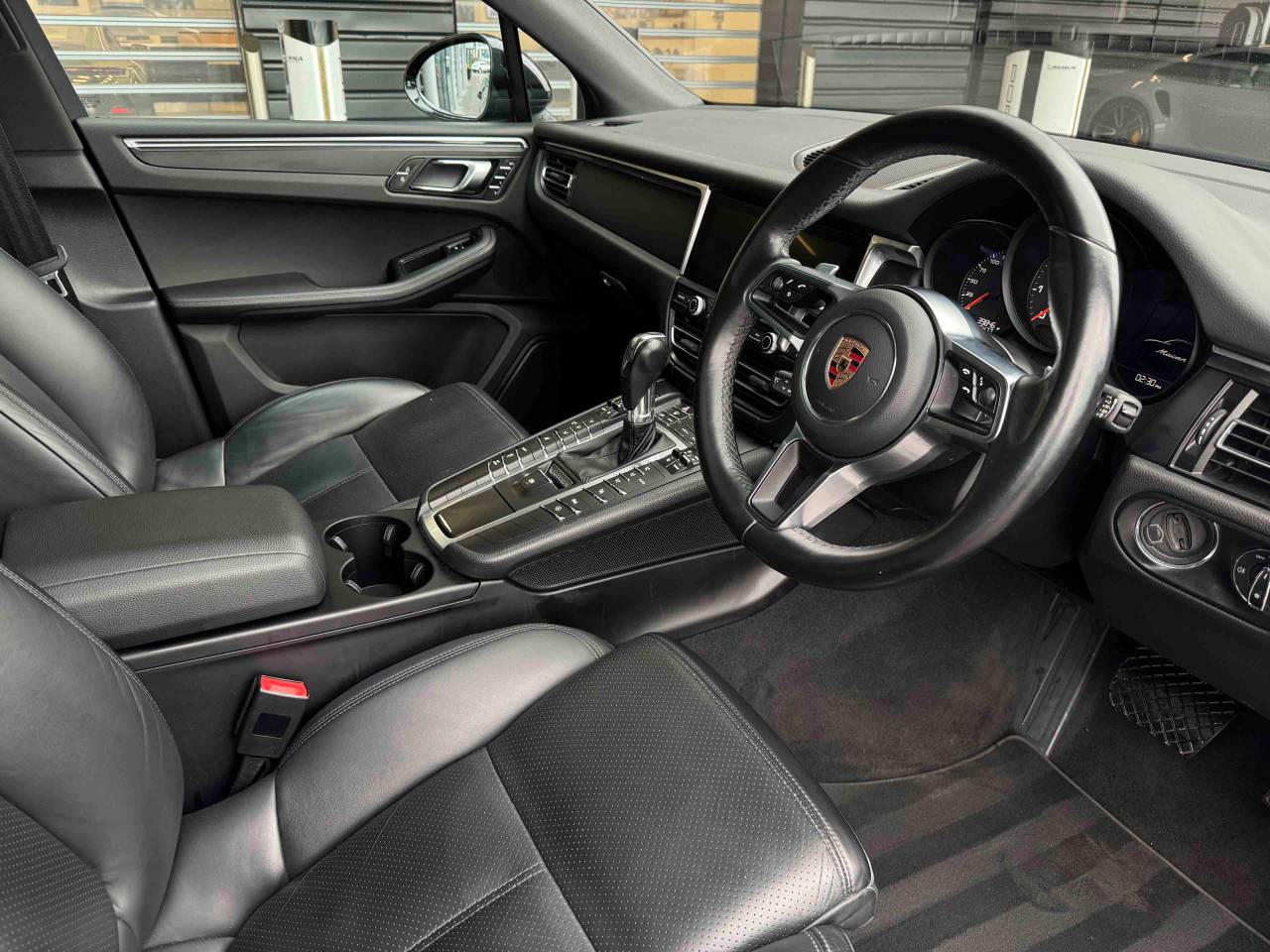 Used Porsche Macan 2018 for sale - 77725249: Photo 43