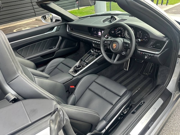 Used Porsche 911 2024 for sale - 76216701: Photo 34