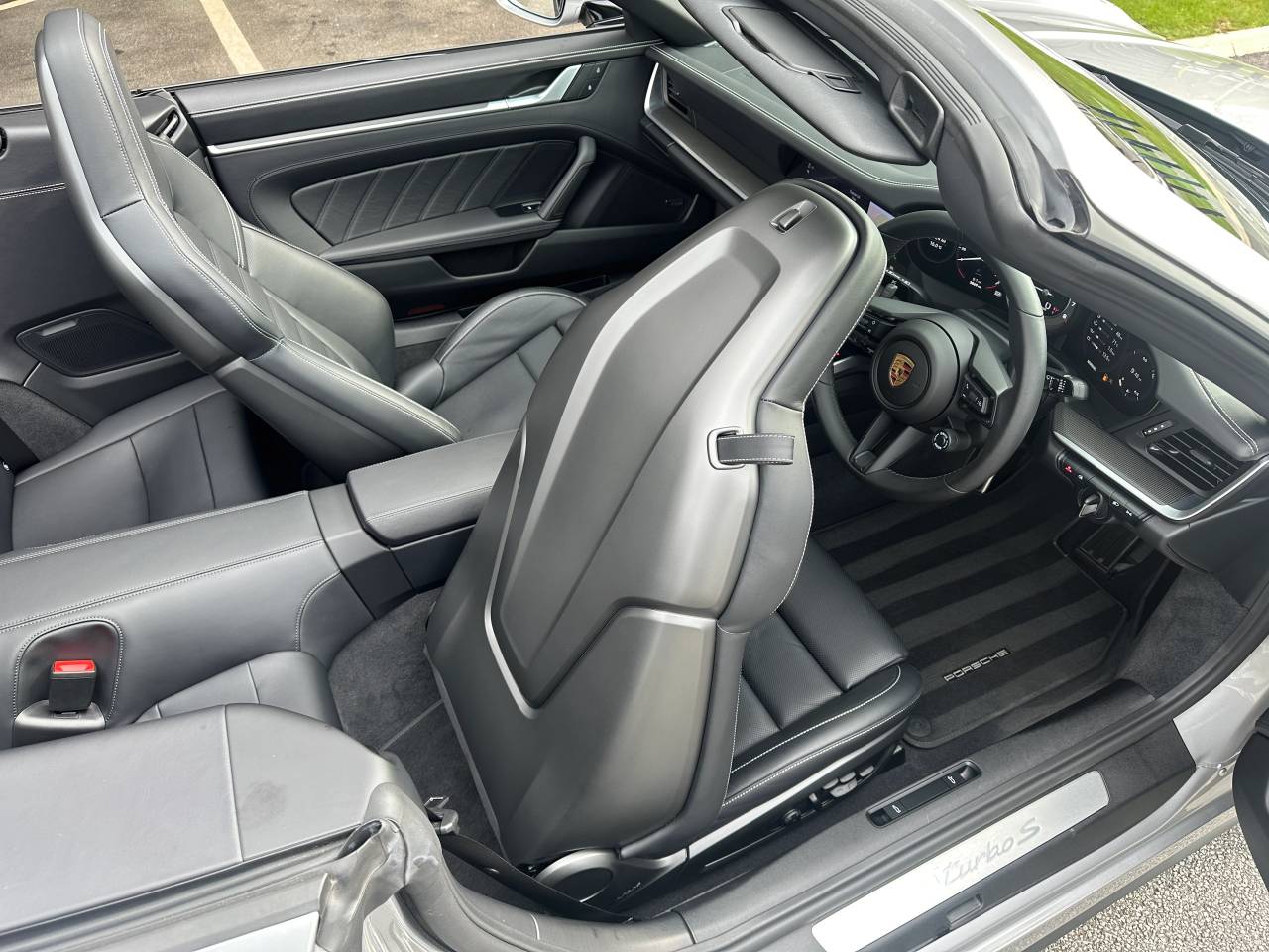 Used Porsche 911 2024 for sale - 76216701: Photo 51