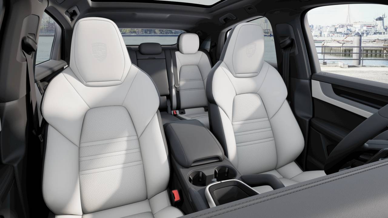 Used Porsche Cayenne 2023 for sale - 77840861: Photo 6