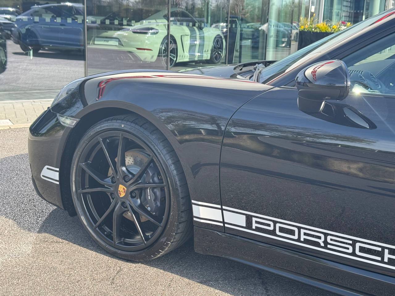 Used Porsche Cayman 2025 for sale - 77177607: Photo 9