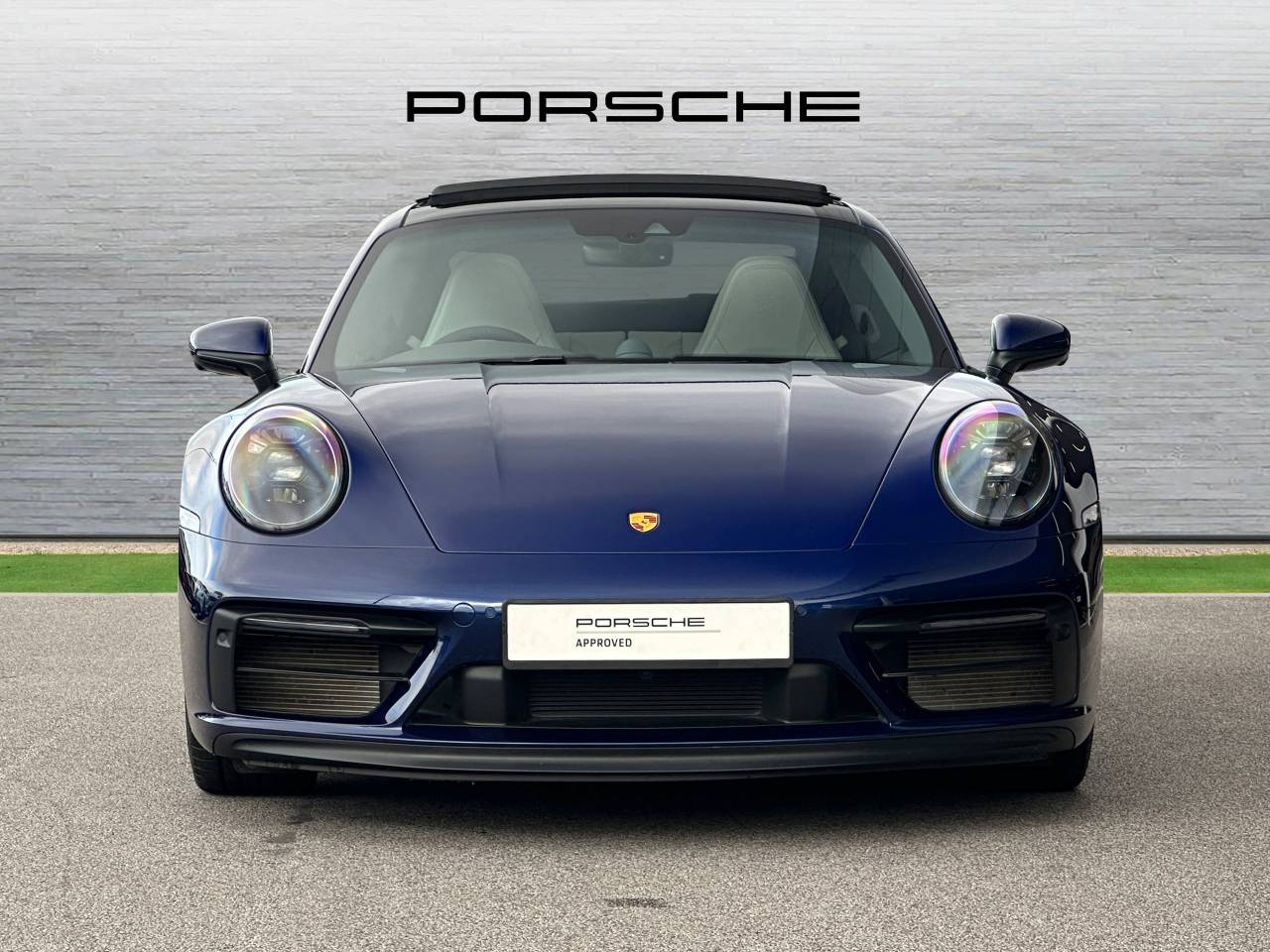 Used Porsche 911 2023 for sale - 76110493: Photo 5