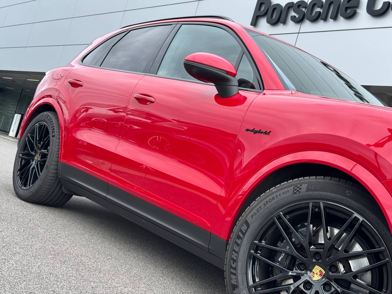 Used Porsche Cayenne 2024 for sale - 76111364: Photo 11