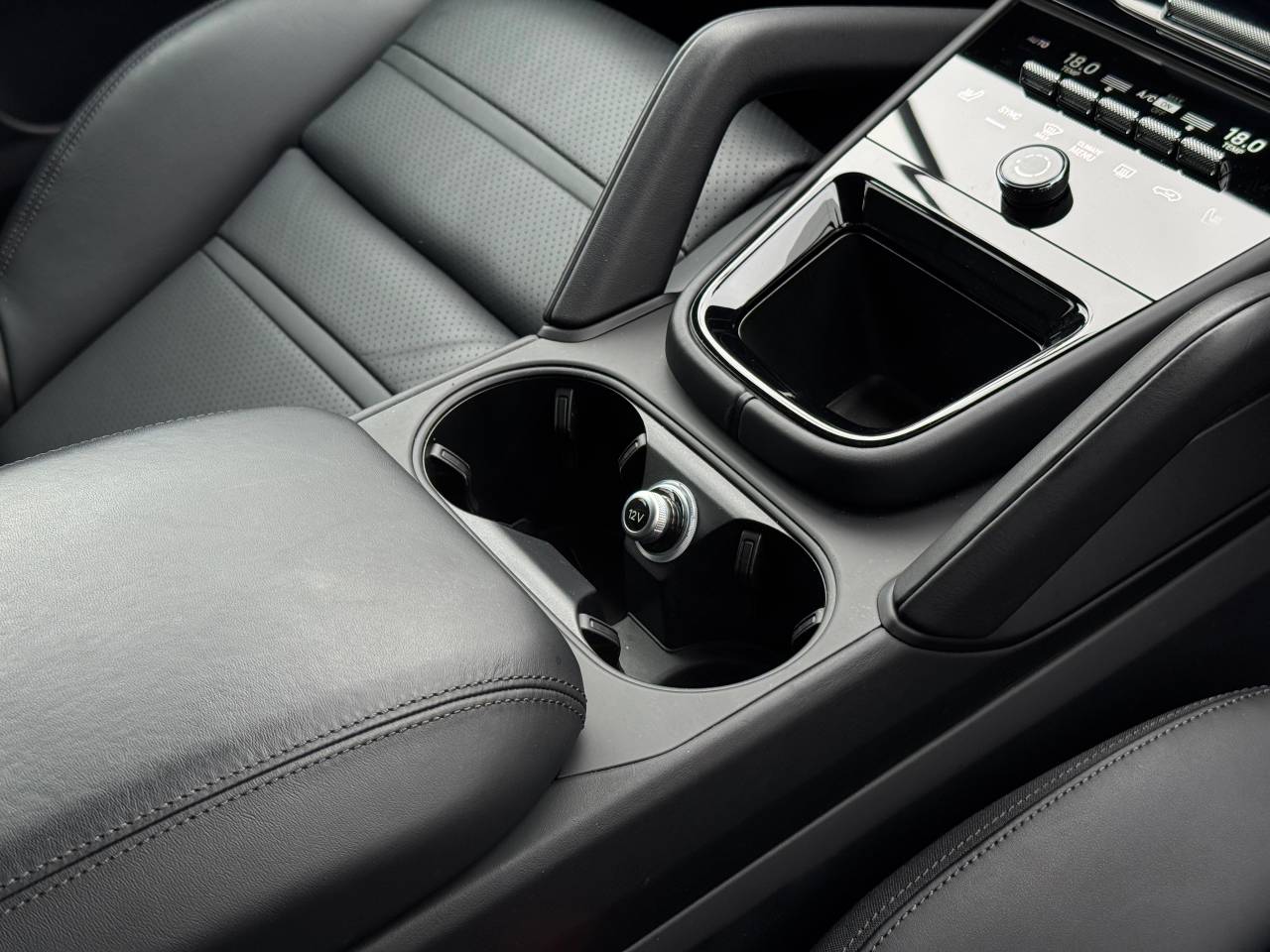 Used Porsche Cayenne 2024 for sale - 76111364: Photo 33