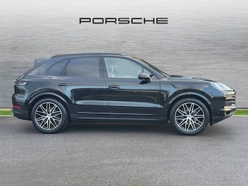 Used Porsche Cayenne 2025 for sale - 75292724: Photo