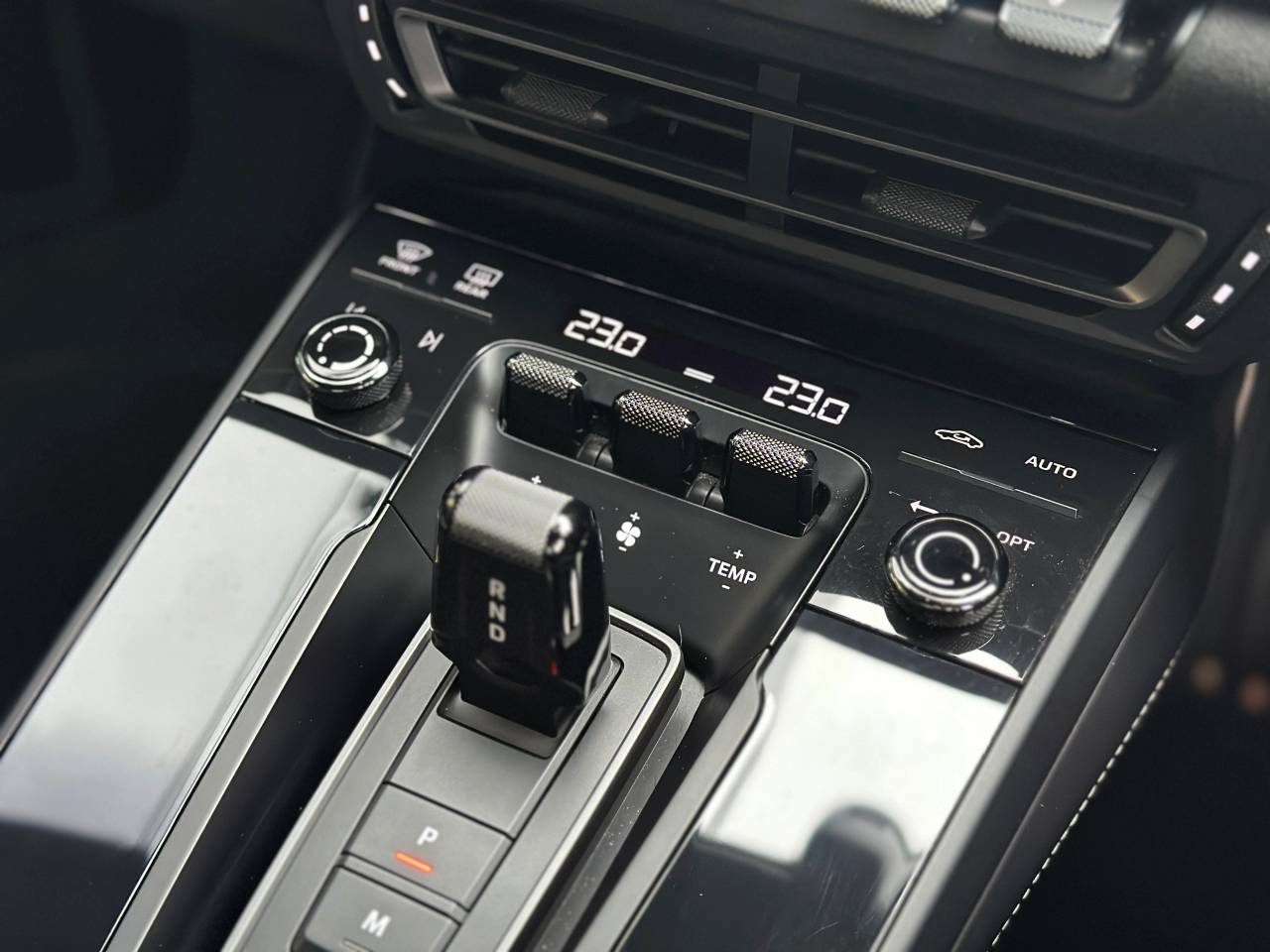 Used Porsche 911 2022 for sale - 77177602: Photo 38