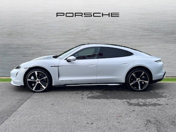 Used Porsche Taycan 2021 for sale - 76216692: Photo 2