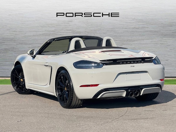 Used Porsche Boxster 2025 for sale - 76216687: Photo 2