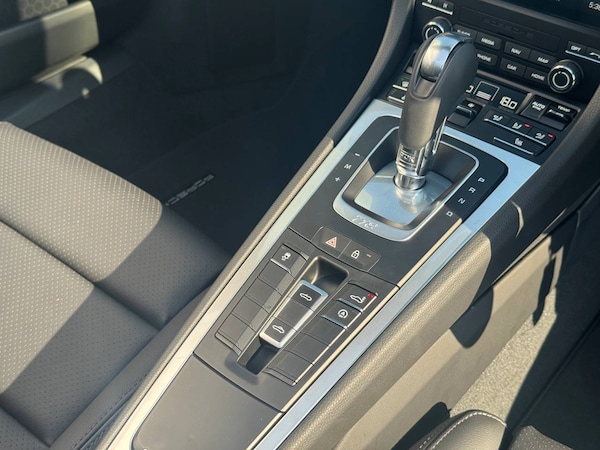 Used Porsche Boxster 2025 for sale - 76216687: Photo 34