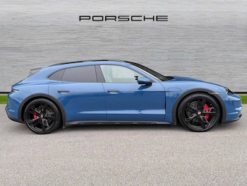 Used Porsche Taycan 2022 for sale - 78246314: Photo