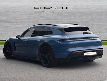 Used Porsche Taycan 2022 for sale - 78246314: Photo