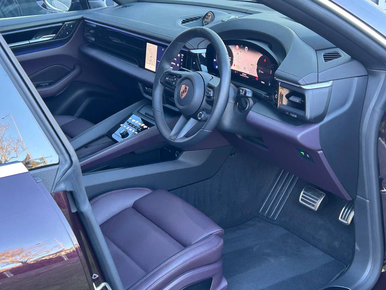 Used Porsche Macan 2025 for sale - 77177682: Photo 4