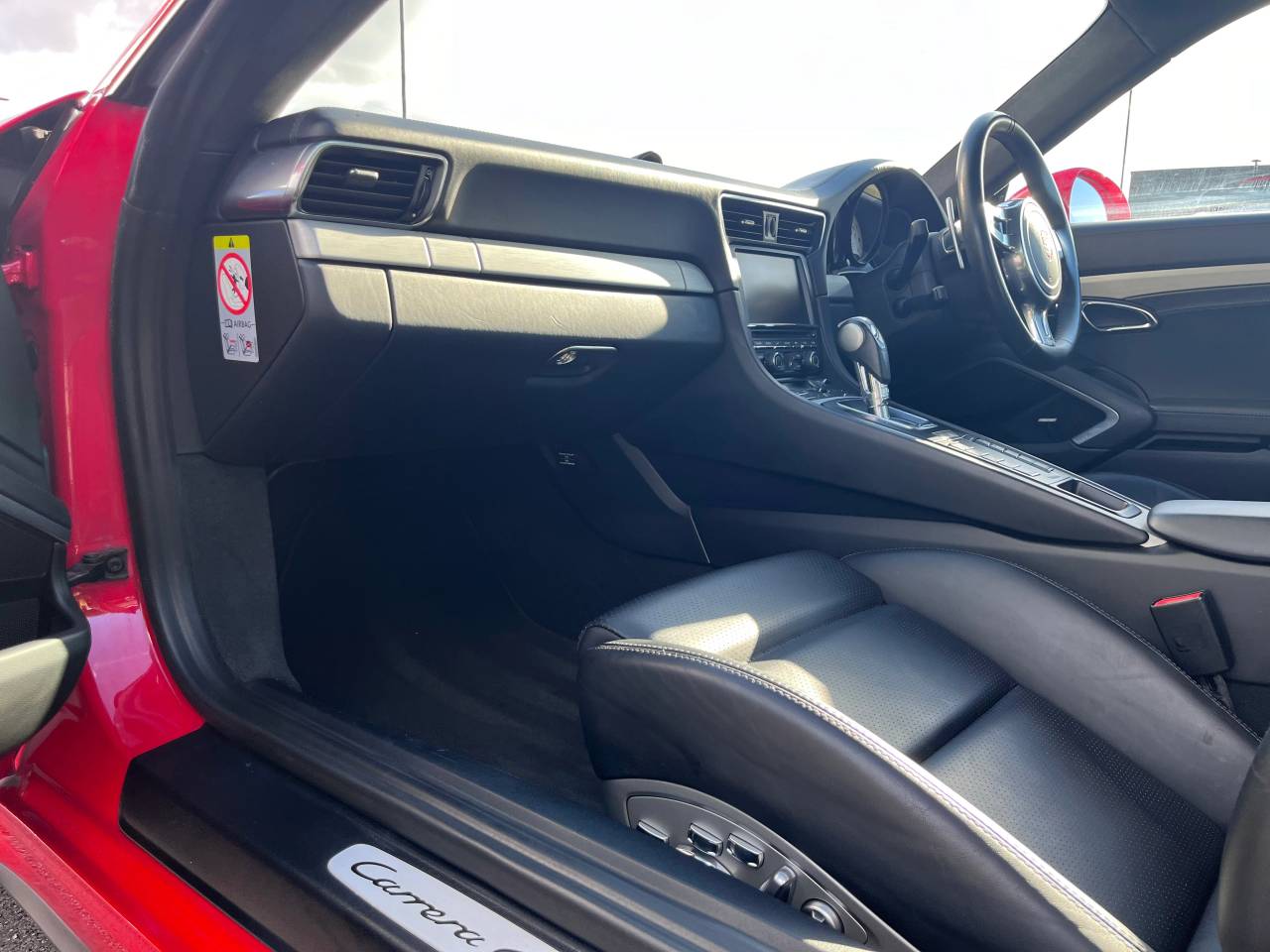 Used Porsche 911 2015 for sale - 76111456: Photo 25