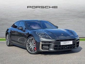 2024 (24) - 4.0 V8 Turbo E-Hybrid 5dr PDK